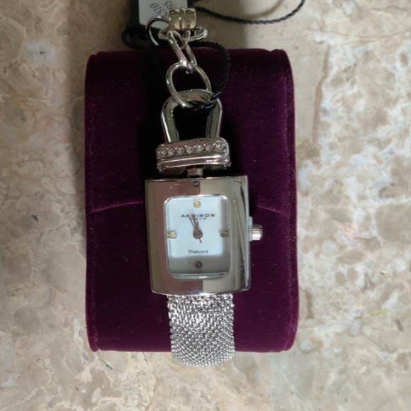 New in box 3 AKRIBOS XXIV LADIES watches main image 4
